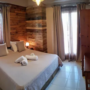 Apart Otel Anemos, Polychrono